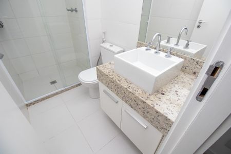 Apartamento à venda com 79m², 2 quartos e 1 vagaBanheiro da Suíte 2