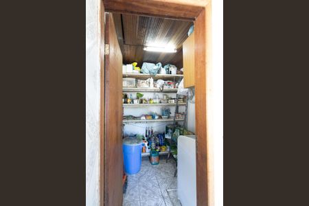 Casa para alugar com 10m², 3 quartos e 8 vagasDespensa