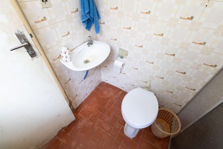 Casa para alugar com 10m², 3 quartos e 8 vagasBanheiro de serviço