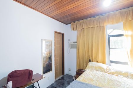 Casa para alugar com 10m², 3 quartos e 8 vagasSuíte  2