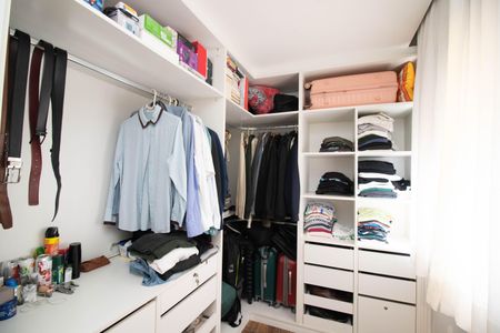 Apartamento à venda com 96m², 2 quartos e 2 vagasCloset da suíte