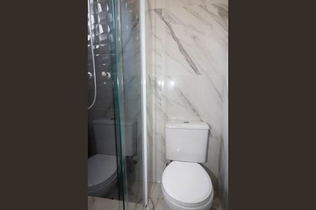 Apartamento à venda com 96m², 2 quartos e 2 vagasBanheiro da Suíte