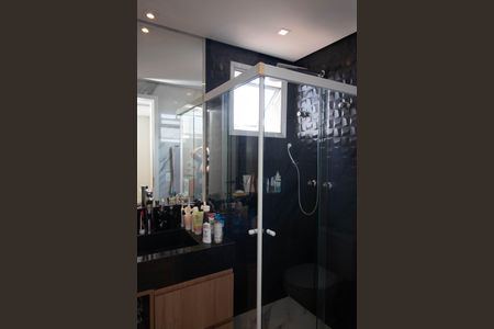 Apartamento à venda com 96m², 2 quartos e 2 vagasBanheiro da Suíte