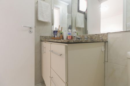 Apartamento à venda com 64m², 2 quartos e 1 vagaBanheiro Suíte