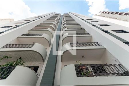 Apartamento à venda com 227m², 3 quartos e 3 vagasFachada