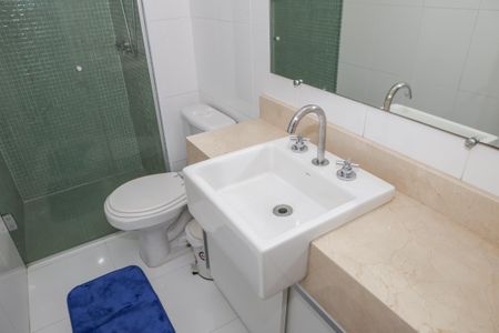 Apartamento à venda com 227m², 3 quartos e 3 vagasBanheiro Social