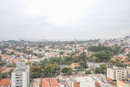 Apartamento à venda com 227m², 3 quartos e 3 vagasVista da Piscina