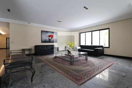 Apartamento à venda com 227m², 3 quartos e 3 vagasHall social