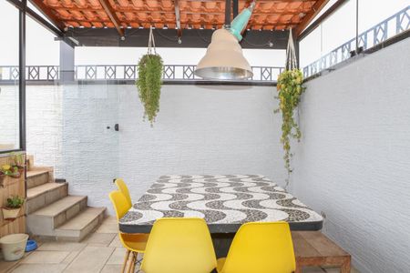 Apartamento à venda com 227m², 3 quartos e 3 vagasChurrasqueira