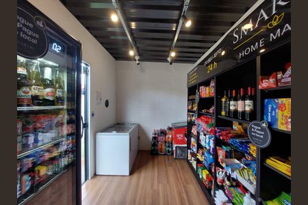 Apartamento à venda com 49m², 2 quartos e 1 vaga Apartamento à venda com 49m², 2 quartos e 1 vagaÁrea comum - Minimercado