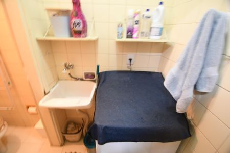 Apartamento à venda com 74m², 3 quartos e 1 vagaÁrea de Serviço