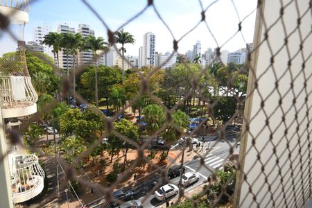 Apartamento à venda com 74m², 3 quartos e 1 vagaQuarto 2 - Vista