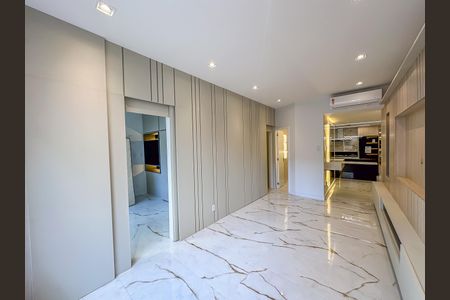 Apartamento à venda com 75m², 2 quartos e sem vagaSala