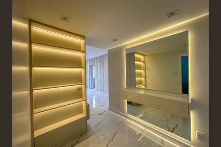 Apartamento à venda com 75m², 2 quartos e sem vagaHall de Entrada