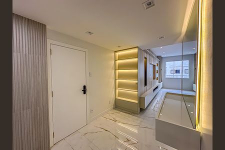 Apartamento à venda com 75m², 2 quartos e sem vagaHall de Entrada