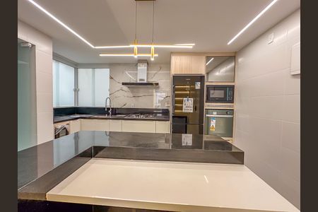 Apartamento à venda com 75m², 2 quartos e sem vagaCozinha