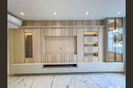 Apartamento à venda com 75m², 2 quartos e sem vagaSala