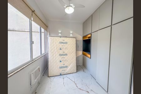 Apartamento à venda com 75m², 2 quartos e sem vagaQuarto