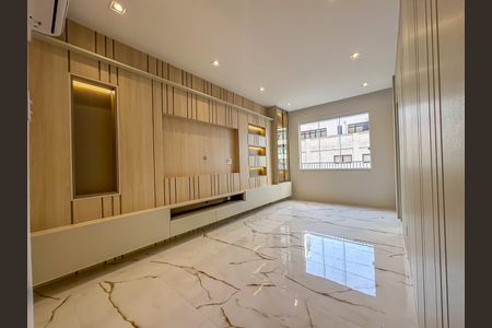 Apartamento à venda com 75m², 2 quartos e sem vagaSala