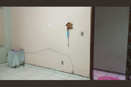 Casa à venda com 3 quartos, 125m² em Jardim Las Vegas, Santo André