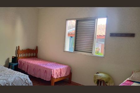 Casa à venda com 3 quartos, 125m² em Jardim Las Vegas, Santo André