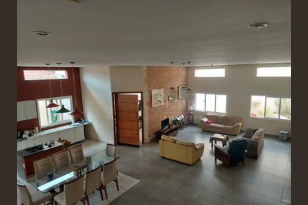 Casa à venda com 4 quartos, 265m² em Interlagos, São Paulo