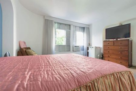 Apartamento à venda com 252m², 4 quartos e 1 vaga