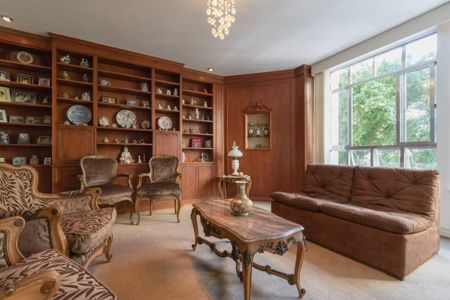 Apartamento à venda com 252m², 4 quartos e 1 vaga