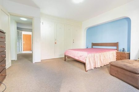 Apartamento à venda com 252m², 4 quartos e 1 vaga