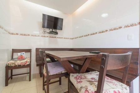 Apartamento à venda com 252m², 4 quartos e 1 vaga