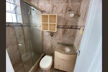 Casa à venda com 250m², 4 quartos e 1 vaga