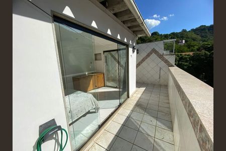 Casa à venda com 250m², 4 quartos e 1 vaga