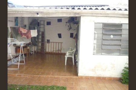 Casa à venda com 235m², 3 quartos e 2 vagasFoto 04