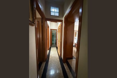 Casa à venda com 300m², 3 quartos e 40 vagas Casa à venda com 300m², 3 quartos e 40 vagasFoto 16