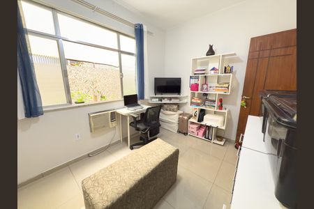 Apartamento à venda com 110m², 3 quartos e 1 vaga Apartamento à venda com 110m², 3 quartos e 1 vagaQuarto 1