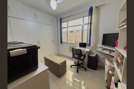 Apartamento à venda com 110m², 3 quartos e 1 vaga Apartamento à venda com 110m², 3 quartos e 1 vagaQuarto 1