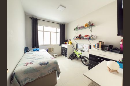 Apartamento à venda com 110m², 3 quartos e 1 vaga Apartamento à venda com 110m², 3 quartos e 1 vagaQuarto 2