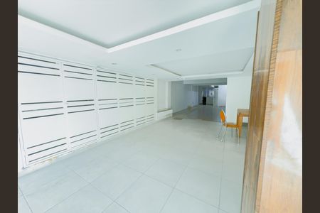 Apartamento à venda com 110m², 3 quartos e 1 vaga Apartamento à venda com 110m², 3 quartos e 1 vagaÁrea comum - Salão de festas