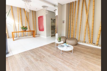 Apartamento à venda com 209m², 3 quartos e 4 vagas Apartamento à venda com 209m², 3 quartos e 4 vagasÁrea comum - Hall