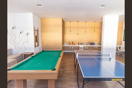 Apartamento à venda com 209m², 3 quartos e 4 vagas Apartamento à venda com 209m², 3 quartos e 4 vagasÁrea comum - Salão de jogos