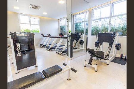 Apartamento à venda com 209m², 3 quartos e 4 vagas Apartamento à venda com 209m², 3 quartos e 4 vagasÁrea comum - Academia