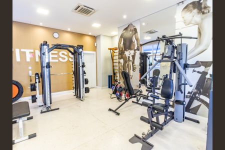 Apartamento à venda com 209m², 3 quartos e 4 vagas Apartamento à venda com 209m², 3 quartos e 4 vagasÁrea comum - Academia