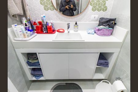 Apartamento à venda com 209m², 3 quartos e 4 vagas Apartamento à venda com 209m², 3 quartos e 4 vagasBanheiro da Suíte 2