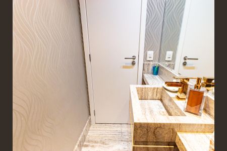 Apartamento à venda com 209m², 3 quartos e 4 vagas Apartamento à venda com 209m², 3 quartos e 4 vagasLavabo