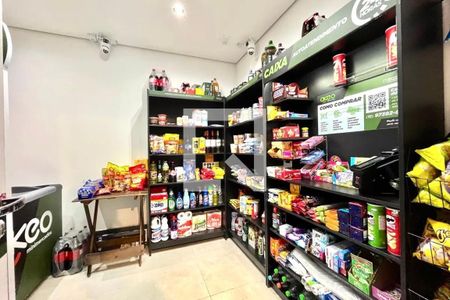 Studio à venda com 26m², 1 quarto e sem vaga Studio à venda com 26m², 1 quarto e sem vagaMercado