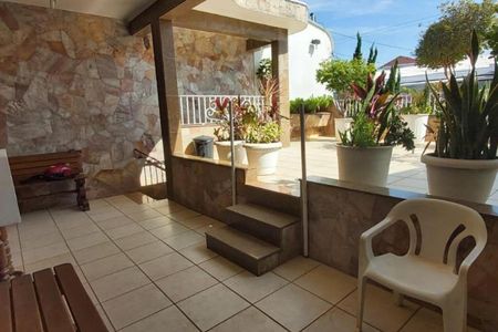 Casa à venda com 250m², 3 quartos e 2 vagas Casa à venda com 250m², 3 quartos e 2 vagasFoto 10