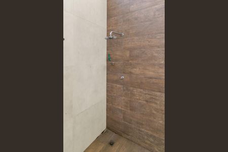 Casa à venda com 398m², 6 quartos e 4 vagasÁrea da Piscina