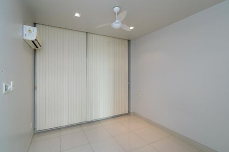 Casa à venda com 398m², 6 quartos e 4 vagas Suíte 4