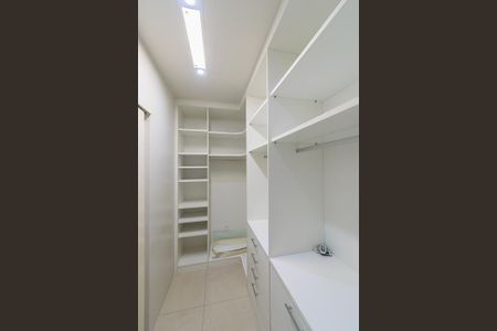Casa à venda com 398m², 6 quartos e 4 vagas Closet