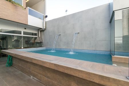 Casa à venda com 398m², 6 quartos e 4 vagasÁrea da Piscina